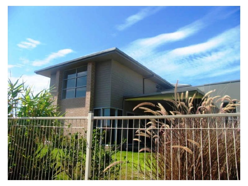 24 William Avenue, Yamba NSW 2464