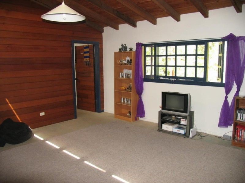 1 Campbell Street, Wooloweyah NSW 2464