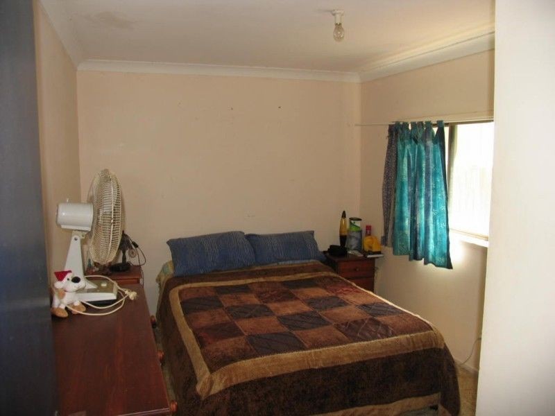 1 Campbell Street, Wooloweyah NSW 2464