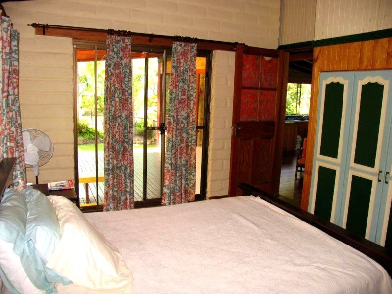 31 Young Street, Wooloweyah NSW 2464