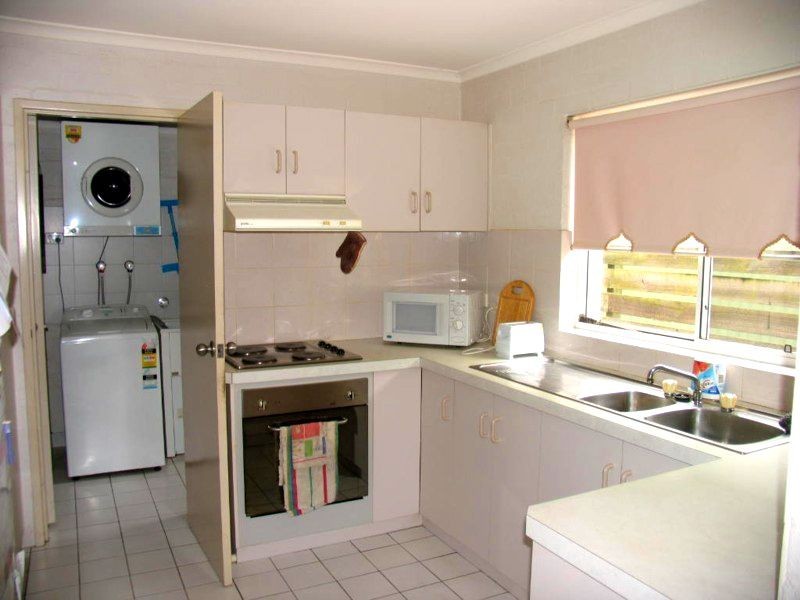 4/27 Beach Street, Yamba NSW 2464