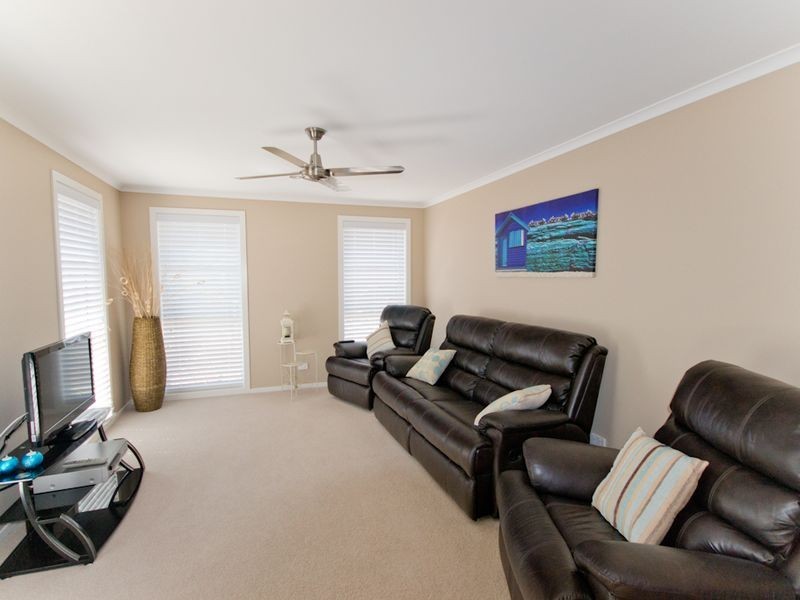 38 Bayview Drive, Yamba NSW 2464