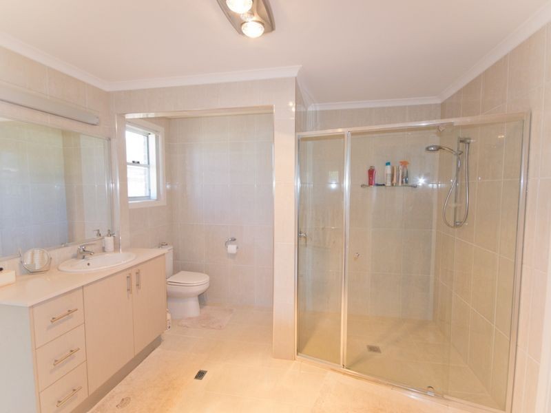 38 Bayview Drive, Yamba NSW 2464