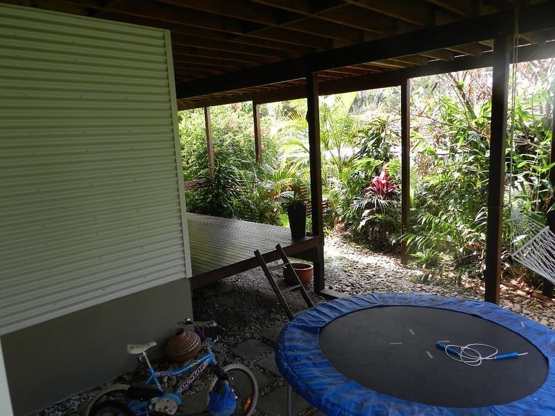 121 Lakes Boulevarde, Wooloweyah NSW 2464