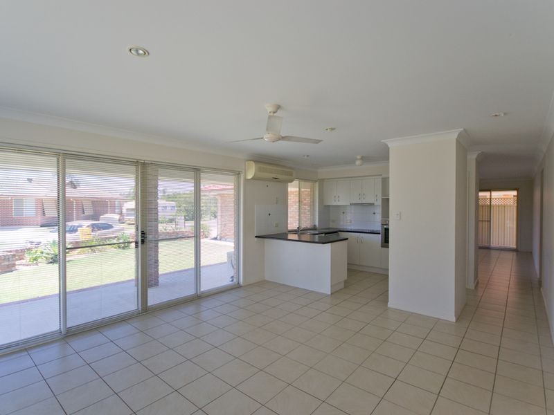2/1 Newport Island Circuit, Yamba NSW 2464