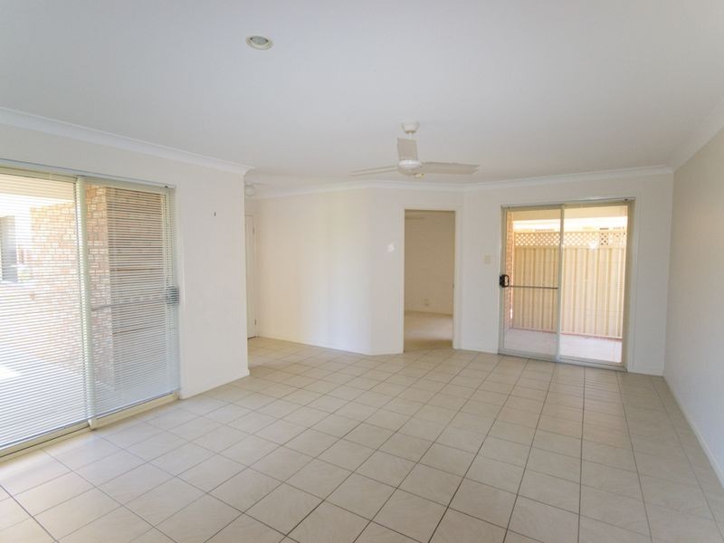 2/1 Newport Island Circuit, Yamba NSW 2464