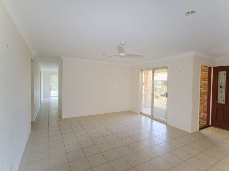 2/1 Newport Island Circuit, Yamba NSW 2464