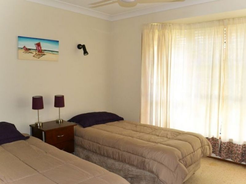 Sea Cubby/41 Melaleuca Drive, Yamba NSW 2464