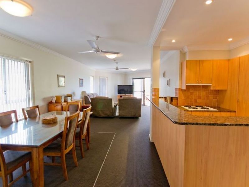 B1-U8 The Breakers/18-20 Pacific Parade, Yamba NSW 2464