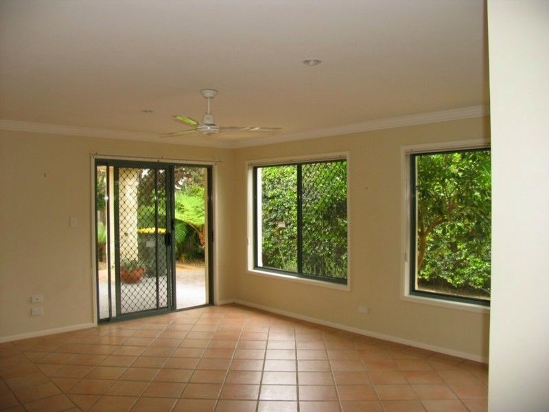 11 Beachside Way, Yamba NSW 2464