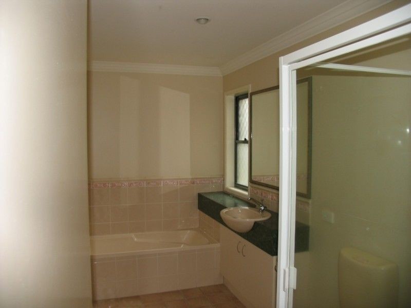 11 Beachside Way, Yamba NSW 2464