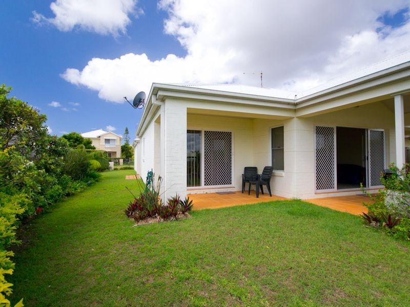77 The Drive, Yamba NSW 2464