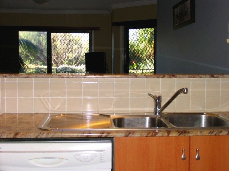 1/19-21 Pacific Parade, Yamba NSW 2464