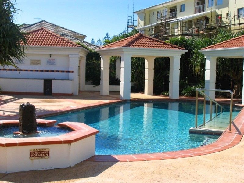 1/19-21 Pacific Parade, Yamba NSW 2464