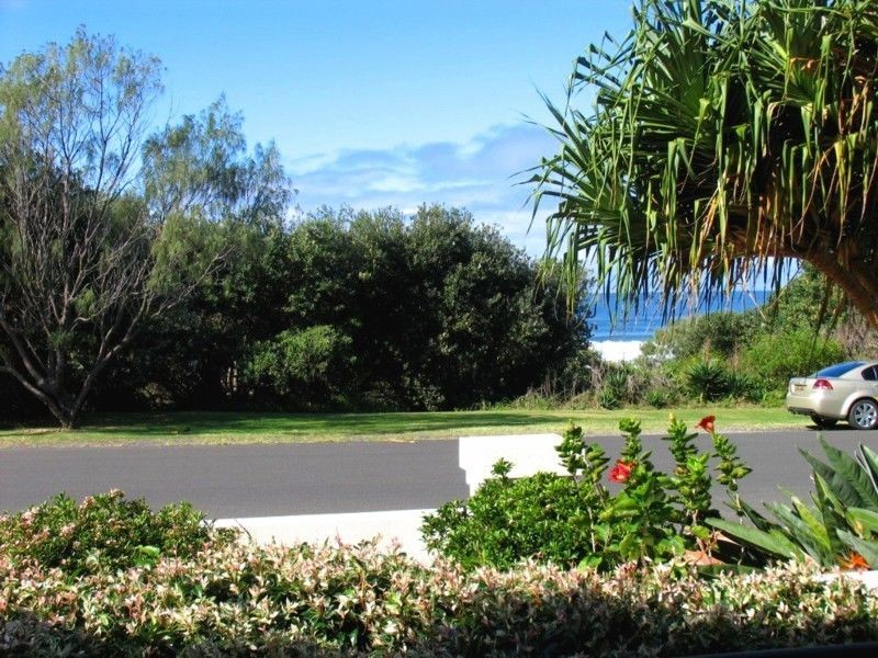 1/19-21 Pacific Parade, Yamba NSW 2464