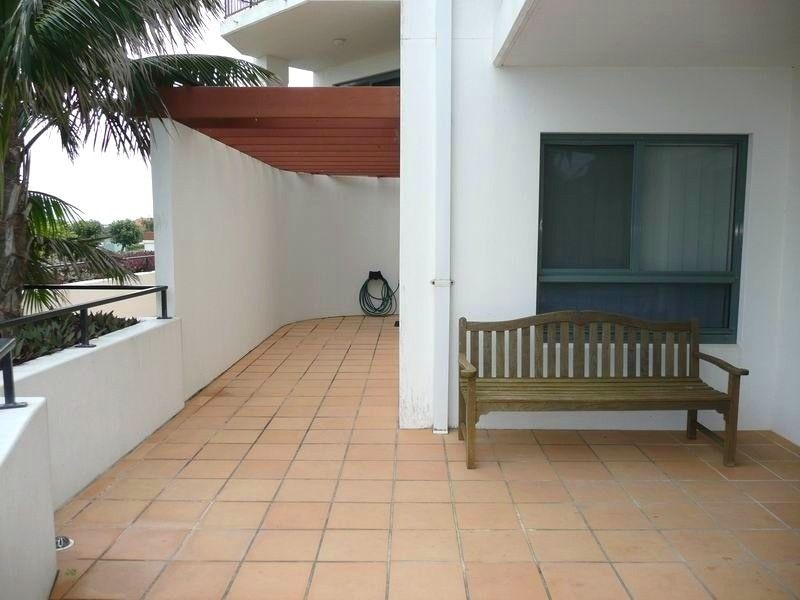 2-3/19-21 Pacific Parade, Yamba NSW 2464