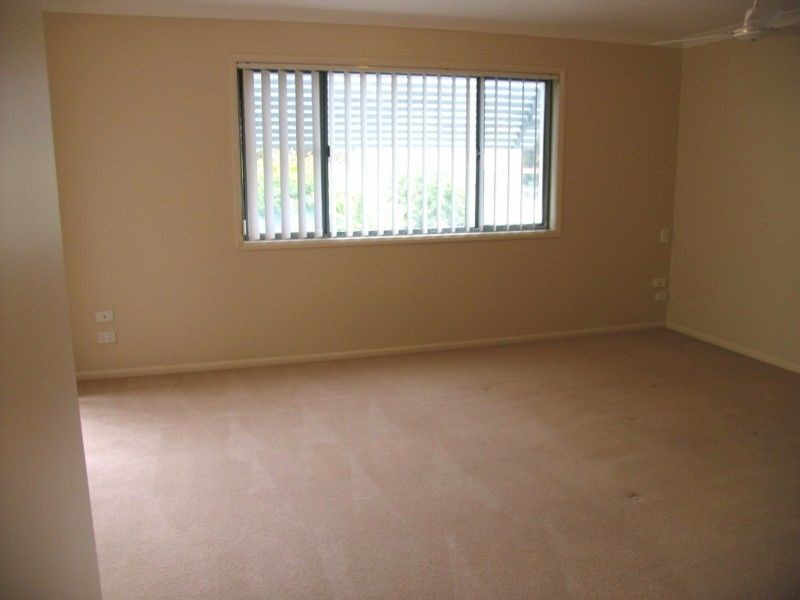 5-2/19-21 Pacific Parade, Yamba NSW 2464