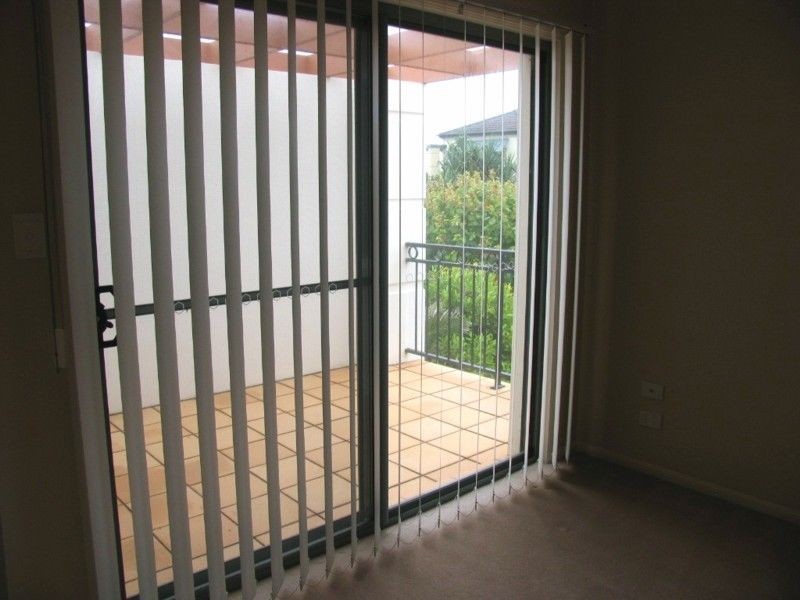 5-2/19-21 Pacific Parade, Yamba NSW 2464