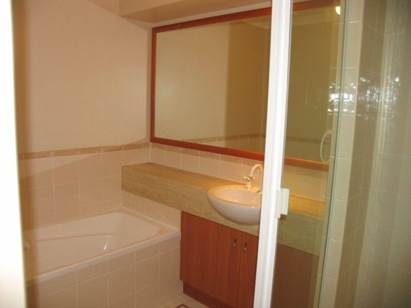 5-2/19-21 Pacific Parade, Yamba NSW 2464