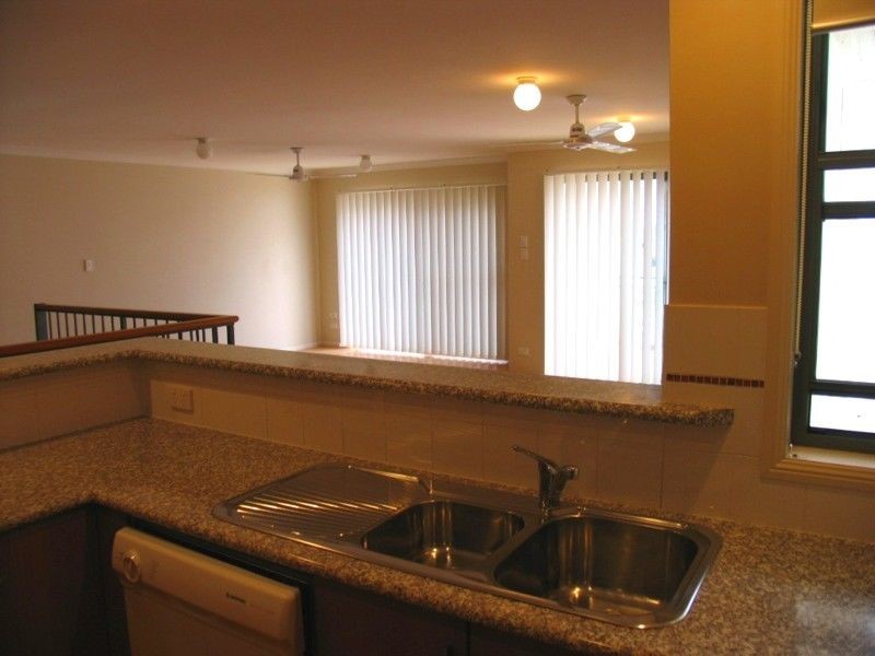 5-2/19-21 Pacific Parade, Yamba NSW 2464