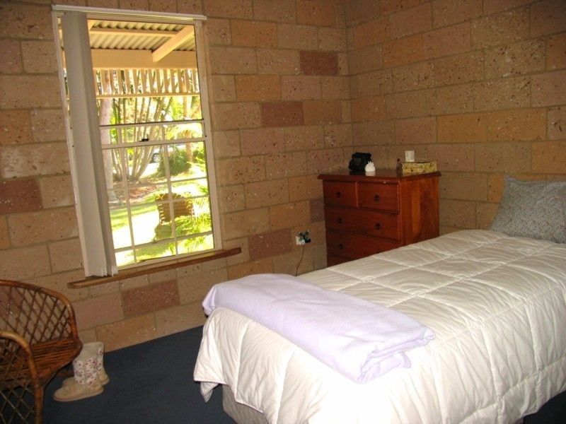 148 Lakes Boulevard, Wooloweyah NSW 2464