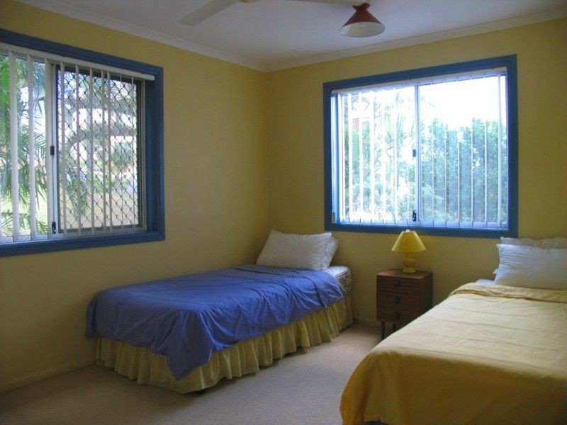 1/7 Convent Lane, Yamba NSW 2464
