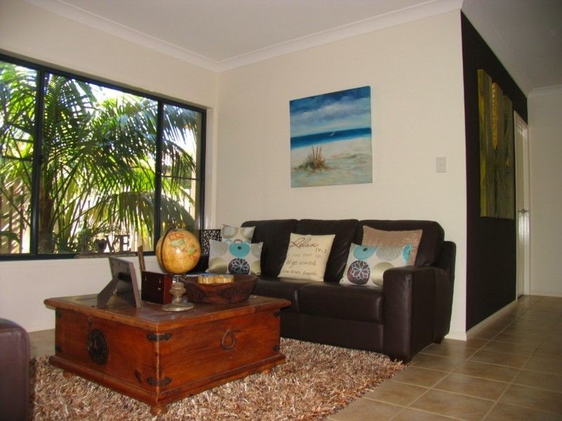 35 Oceania Court, Yamba NSW 2464