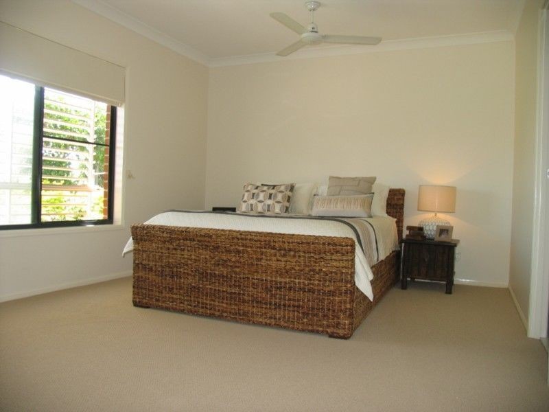 35 Oceania Court, Yamba NSW 2464
