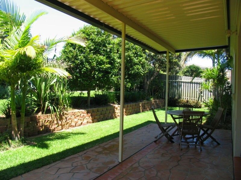 35 Oceania Court, Yamba NSW 2464
