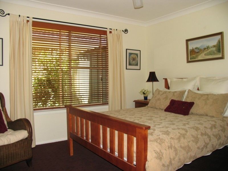 21 Palm Terrace, Yamba NSW 2464