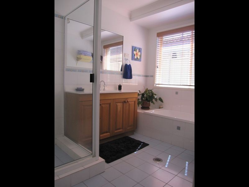 21 Palm Terrace, Yamba NSW 2464