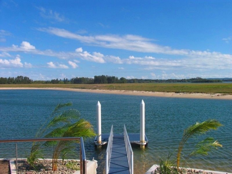 27a Barellan Avenue, Yamba NSW 2464