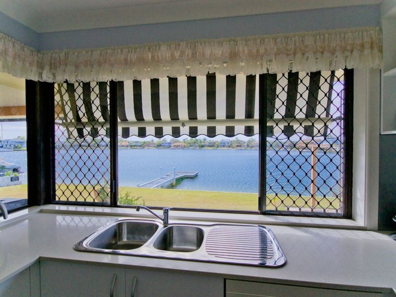 18 Acacia Circuit, Yamba NSW 2464