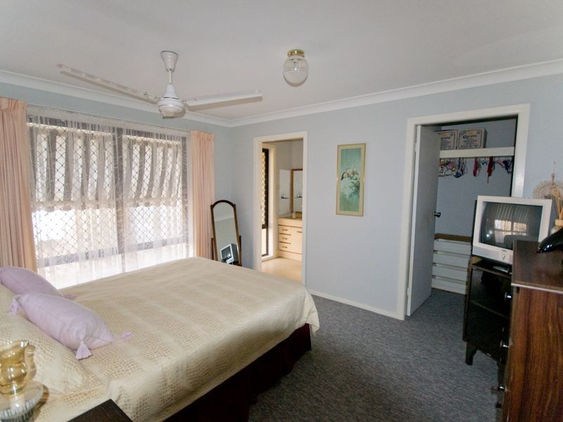 18 Acacia Circuit, Yamba NSW 2464
