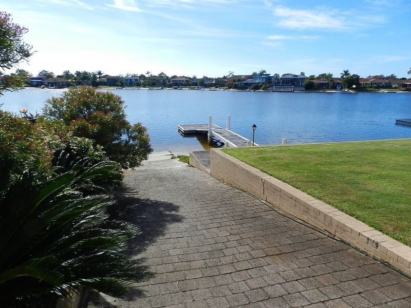18 Acacia Circuit, Yamba NSW 2464