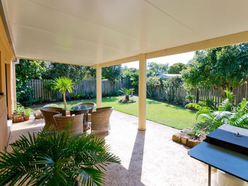 32 Oceania Court, Yamba NSW 2464