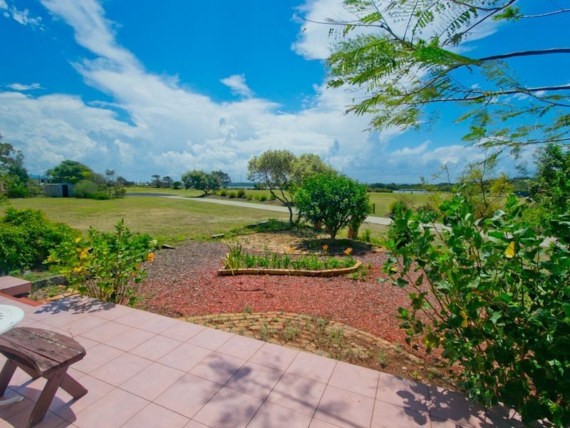 2/37 Wooli Street, Yamba NSW 2464