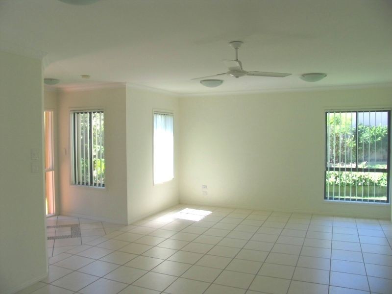 13 Oceania Court, Yamba NSW 2464