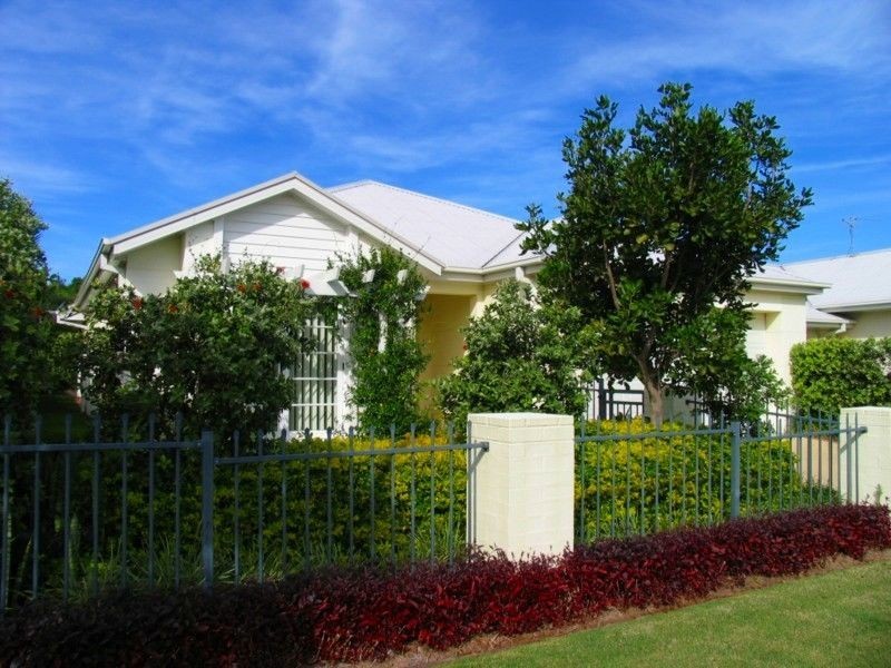 74 The Drive, Yamba NSW 2464