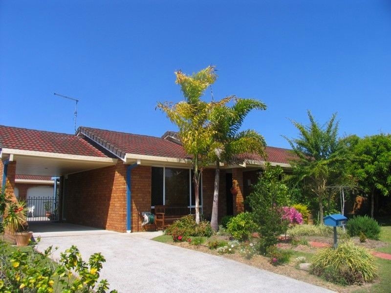 10 Osprey Drive, Yamba NSW 2464