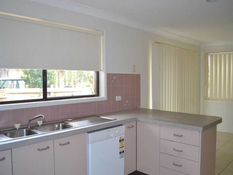 5 Melia Place, Yamba NSW 2464