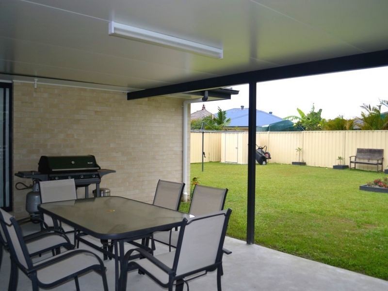 220 Yamba Road, Yamba NSW 2464