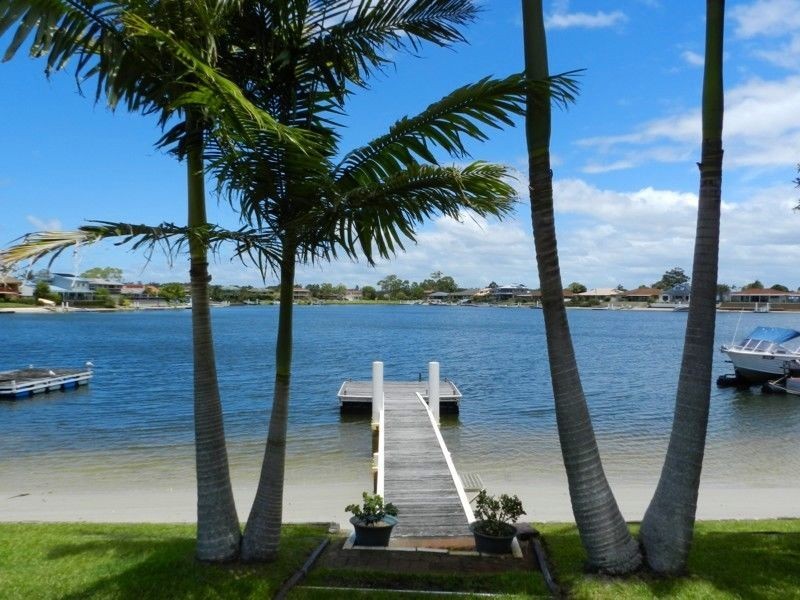 41 Melaleuca Drive, Yamba NSW 2464