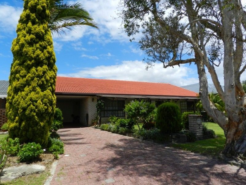 41 Melaleuca Drive, Yamba NSW 2464