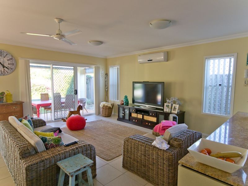 17 The Parkway, Yamba NSW 2464