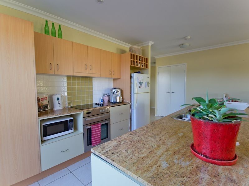 17 The Parkway, Yamba NSW 2464