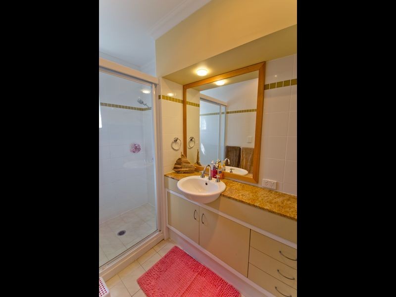 17 The Parkway, Yamba NSW 2464