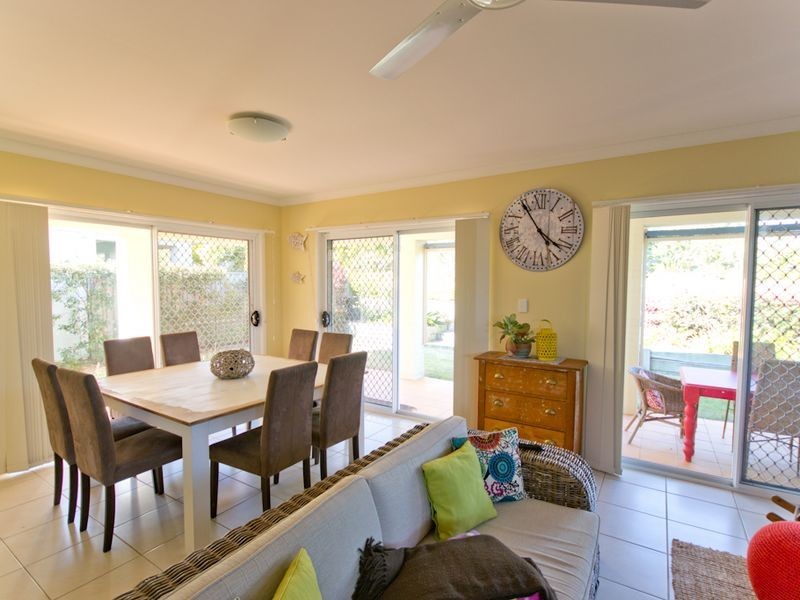 17 The Parkway, Yamba NSW 2464