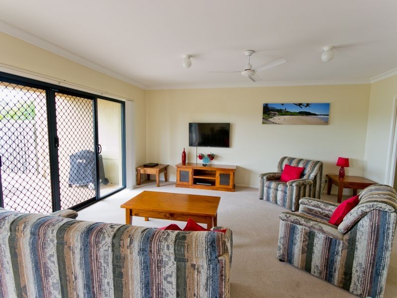 Gemini 1/52 Beachside Way, Yamba NSW 2464