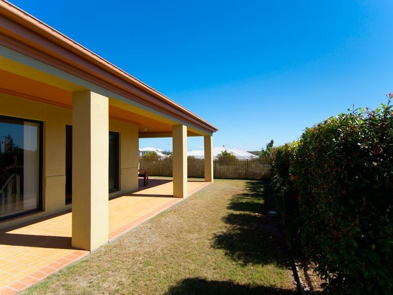 Gemini 1/52 Beachside Way, Yamba NSW 2464